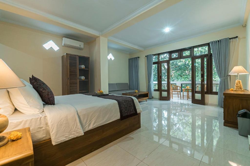 هتل وانکا پرادن هاوس